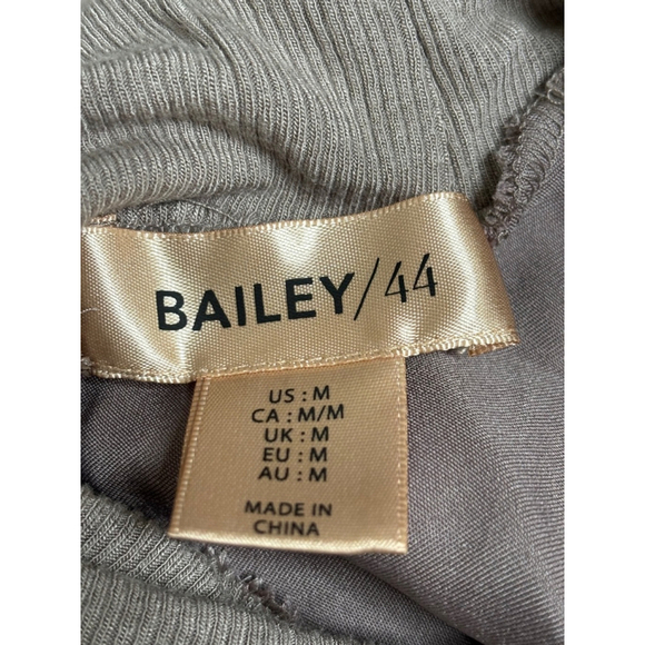 Bailey 44 Satin Sleeveless Top Sand Color Size Medium Mock Neck keyhole‎ back - Picture 6 of 8